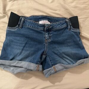 Stylish Blue Denim Women's Maternity Shorts